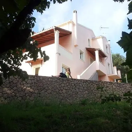 Olive Luxouri Apartment *