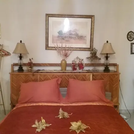 Olive Luxouri Apartment